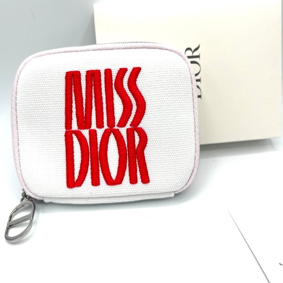 Miss Dior Makeup Pouch + perfume x 3 Limited edition! - Picture 4 of 6